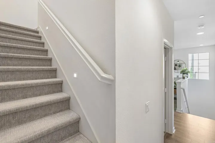 329 Canoe Court, Santee, California 92071