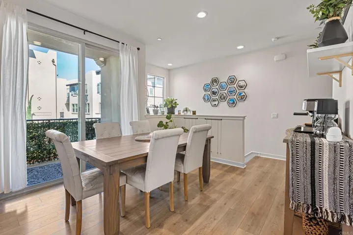 329 Canoe Court, Santee, California 92071