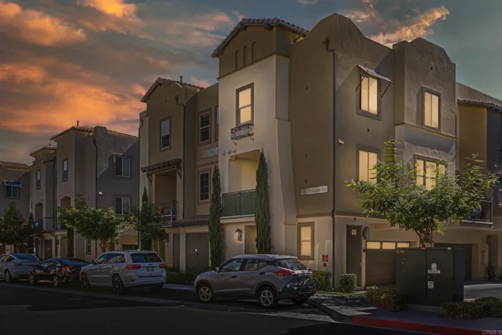 329 Canoe Court, Santee, California 92071