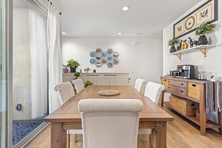 329 Canoe Court, Santee, California 92071