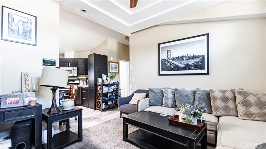 506 S Crest Road, Orange, California 92868