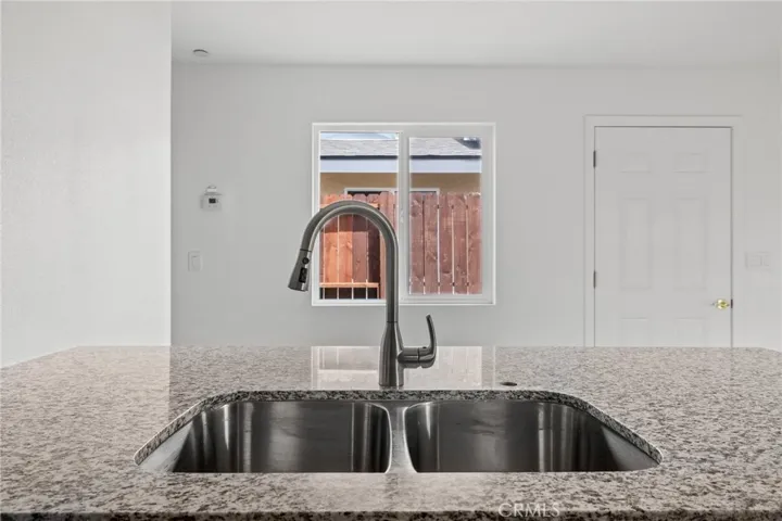 1413 Oregon Street 1, Bakersfield, California 93305