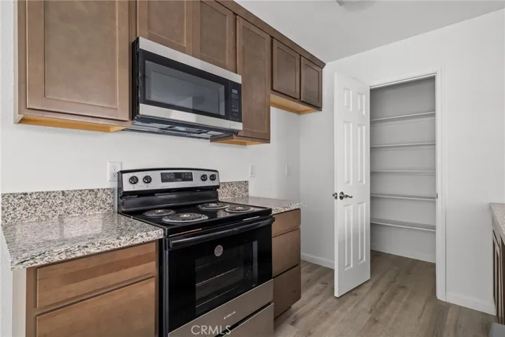 1413 Oregon Street 1, Bakersfield, California 93305