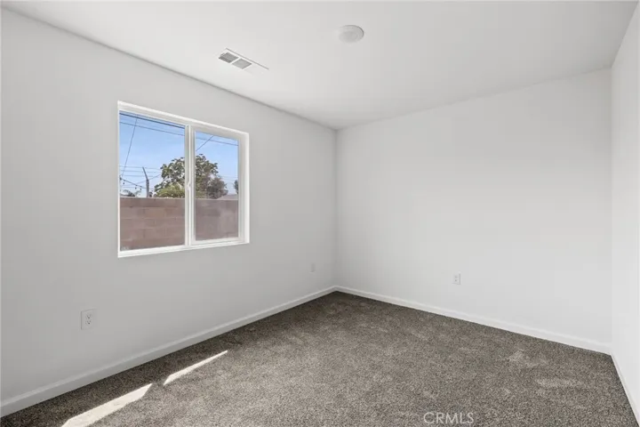1413 Oregon Street 1, Bakersfield, California 93305