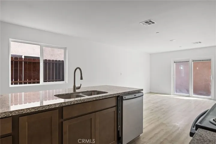 1413 Oregon Street 1, Bakersfield, California 93305