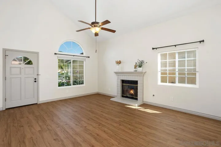 2419 Heatherwood Ct, Escondido, California 92026