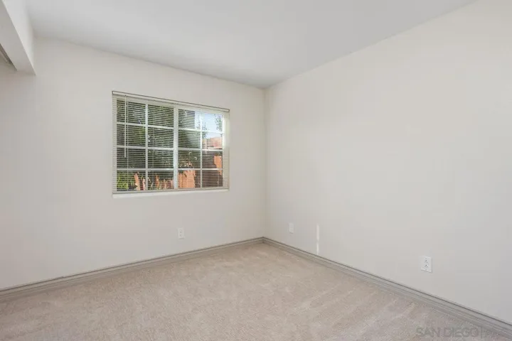 2419 Heatherwood Ct, Escondido, California 92026