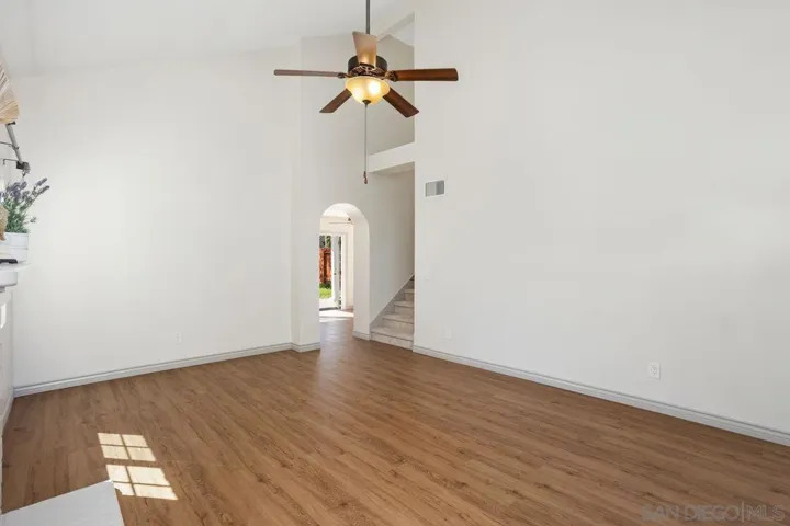 2419 Heatherwood Ct, Escondido, California 92026