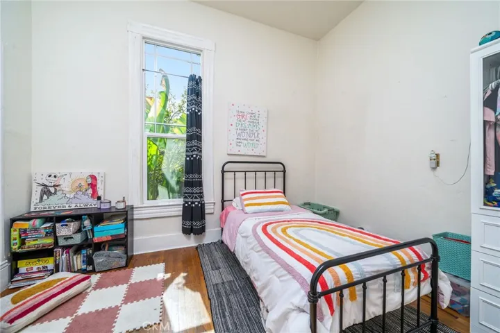 363 S 2nd Avenue, Upland, California 91786