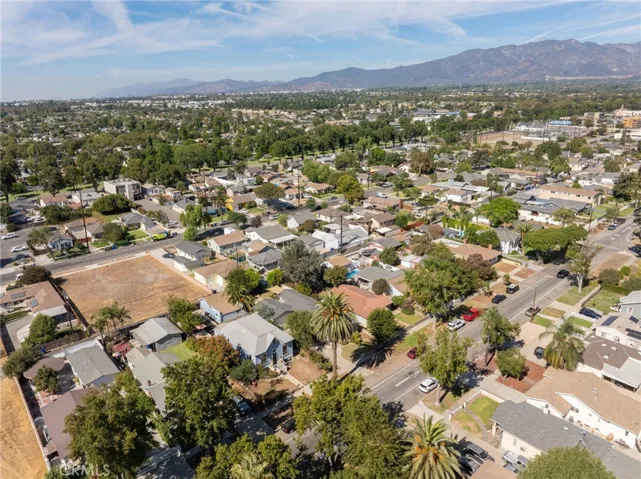 363 S 2nd Avenue, Upland, California 91786