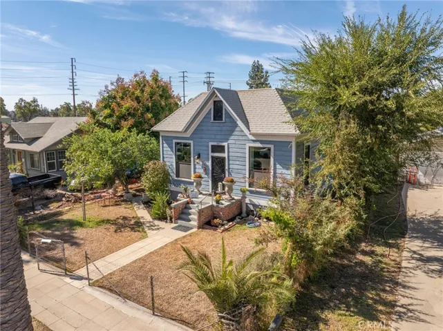 363 S 2nd Avenue, Upland, California 91786