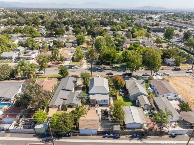 363 S 2nd Avenue, Upland, California 91786
