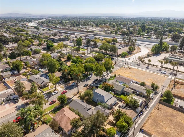 363 S 2nd Avenue, Upland, California 91786