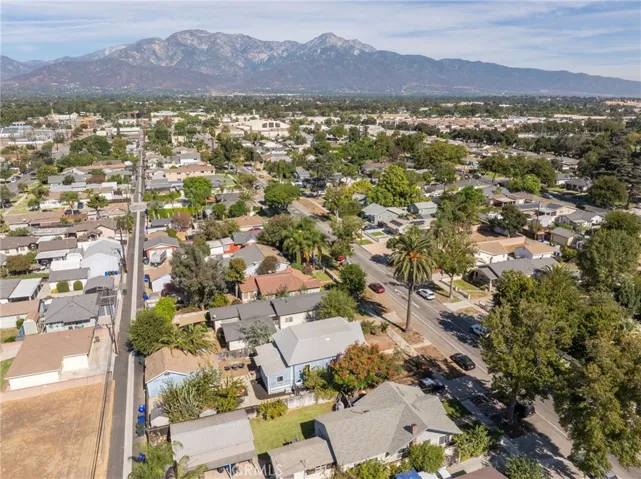 363 S 2nd Avenue, Upland, California 91786
