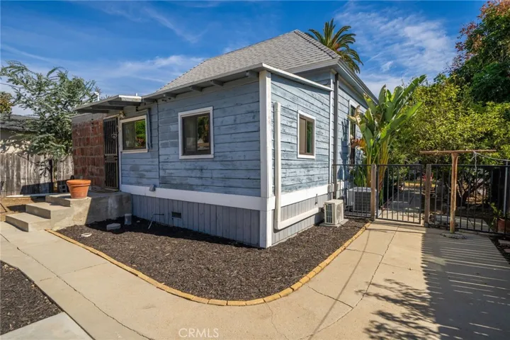 363 S 2nd Avenue, Upland, California 91786