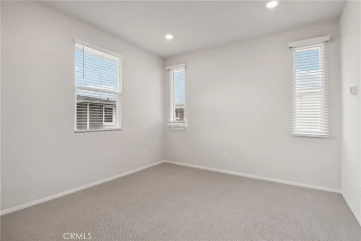 Photo is not of the actual home but is an inspirational photo of builder’s model home and may depict options, furnishings, and/or decorator features that are not included.