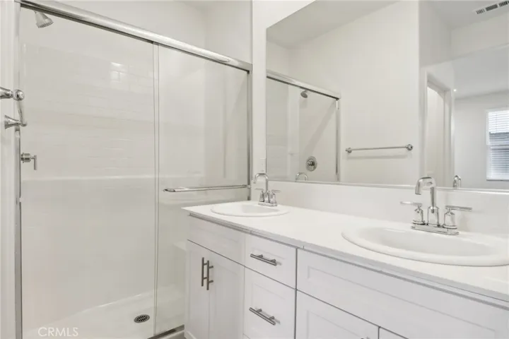 Photo is not of the actual home but is an inspirational photo of builder’s model home and may depict options, furnishings, and/or decorator features that are not included.