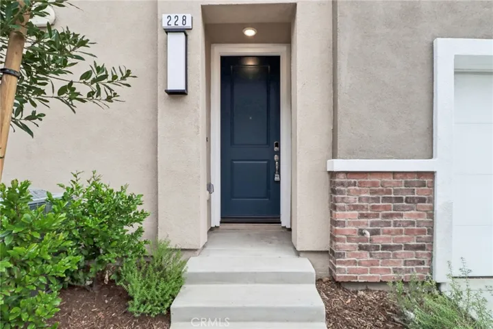 228 Farley Lane, Pomona, California 91767
