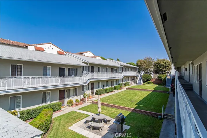 7017 Pickering Avenue, Whittier, California 90602