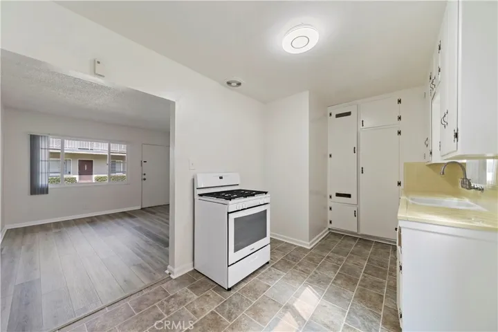 7017 Pickering Avenue, Whittier, California 90602