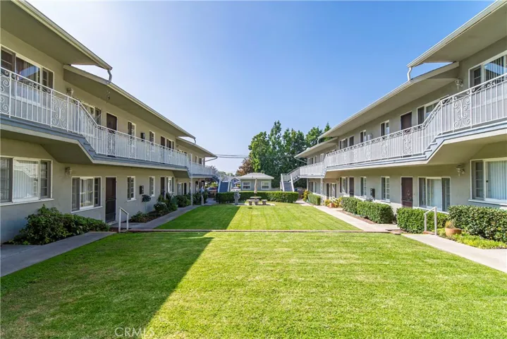 7017 Pickering Avenue, Whittier, California 90602