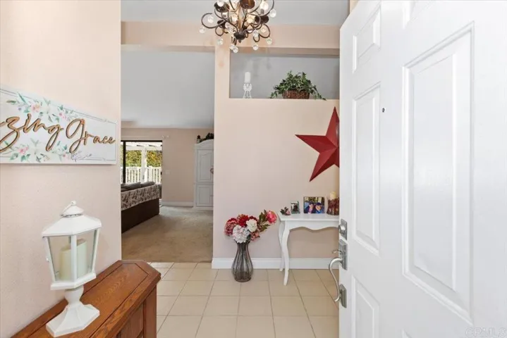 3452 Amber Lane, Oceanside, California 92056