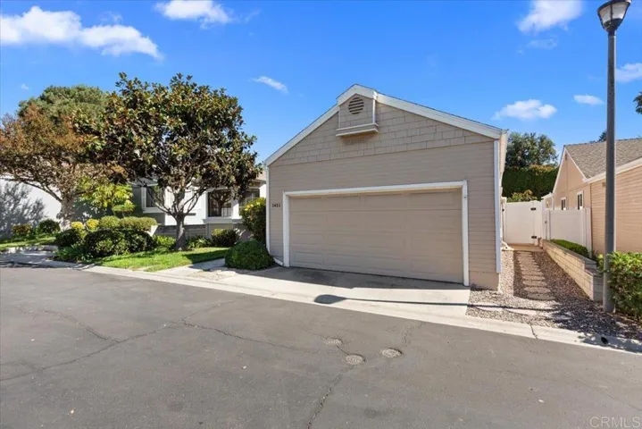 3452 Amber Lane, Oceanside, California 92056