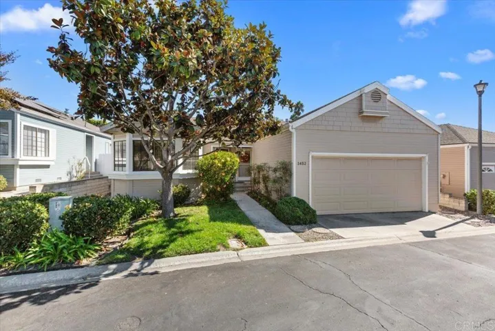 3452 Amber Lane, Oceanside, California 92056