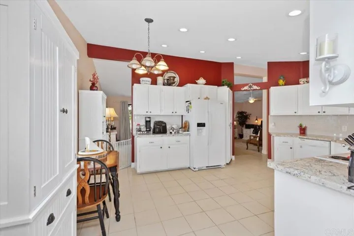 3452 Amber Lane, Oceanside, California 92056