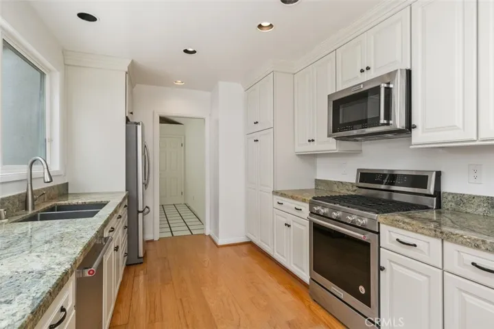 32203 Schooner Drive, Rancho Palos Verdes, California 90275