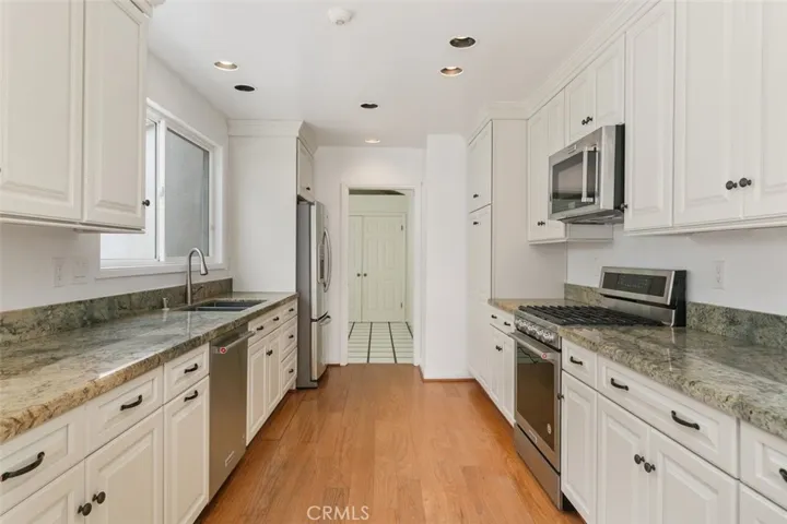 32203 Schooner Drive, Rancho Palos Verdes, California 90275
