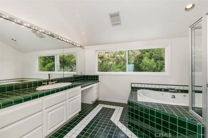 32203 Schooner Drive, Rancho Palos Verdes, California 90275