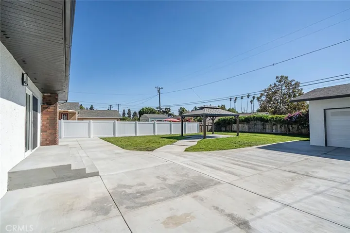 732 E Foothill Boulevard, Glendora, California 91741