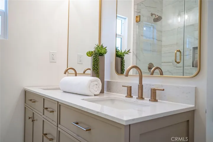 Guest Bathroom #3