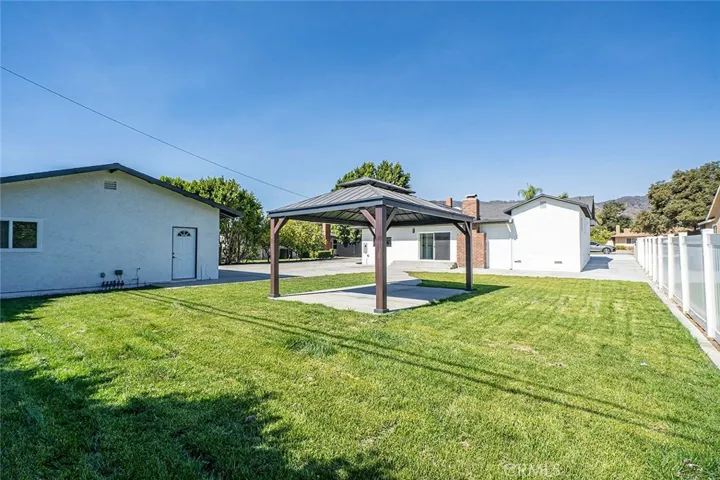 732 E Foothill Boulevard, Glendora, California 91741
