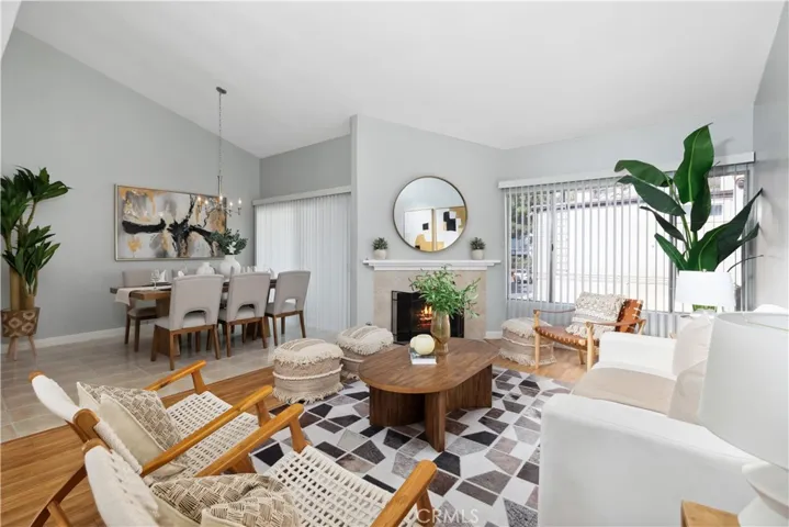 Living room2