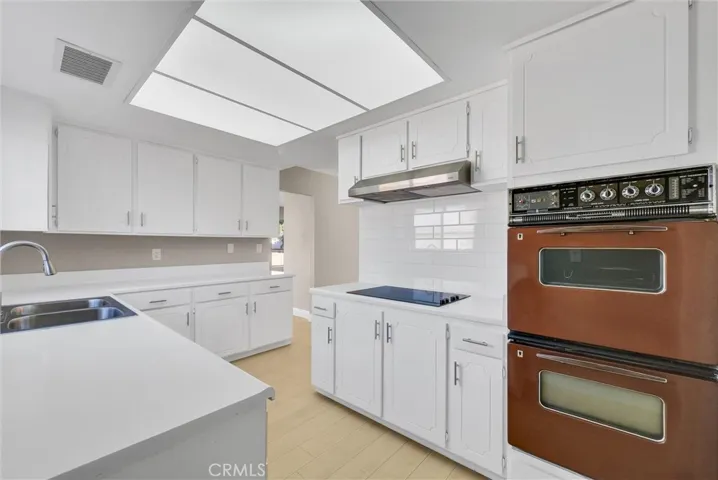 1301 Oak Ridge Drive, La Verne, California 91750