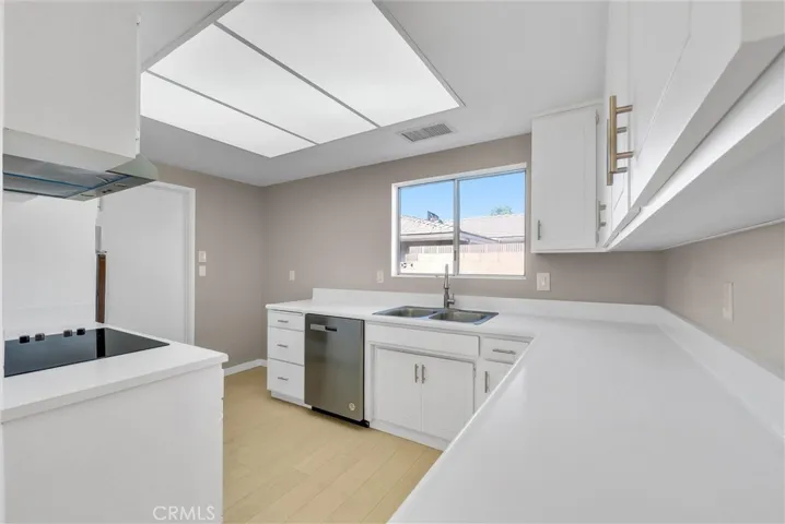 1301 Oak Ridge Drive, La Verne, California 91750