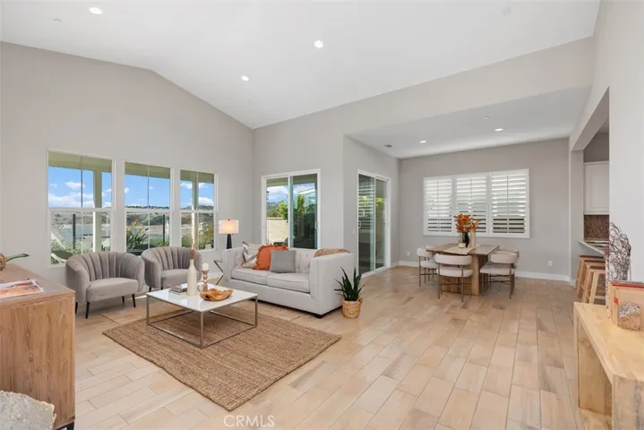 45 Listo Street, Rancho Mission Viejo, California 92694