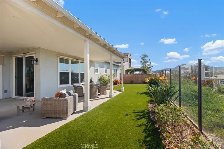 45 Listo Street, Rancho Mission Viejo, California 92694