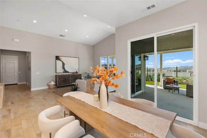 45 Listo Street, Rancho Mission Viejo, California 92694