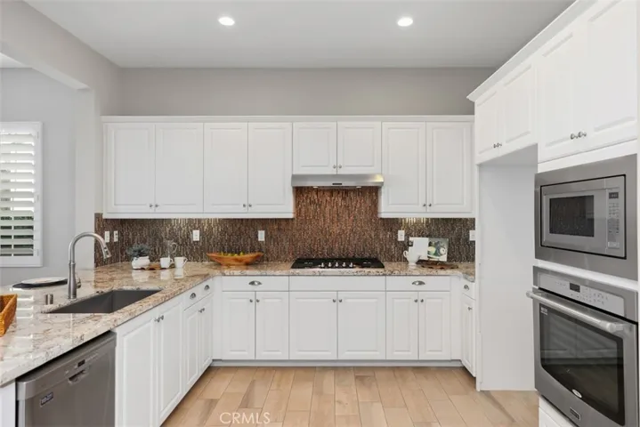 45 Listo Street, Rancho Mission Viejo, California 92694