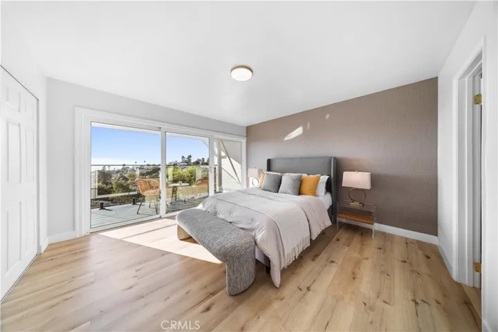 1041 Santa Ana Street, Laguna Beach, California 92651