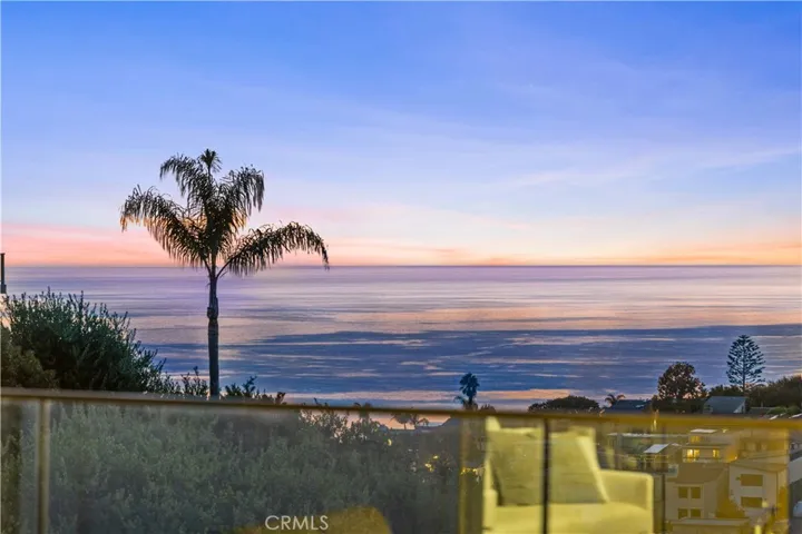 1041 Santa Ana Street, Laguna Beach, California 92651