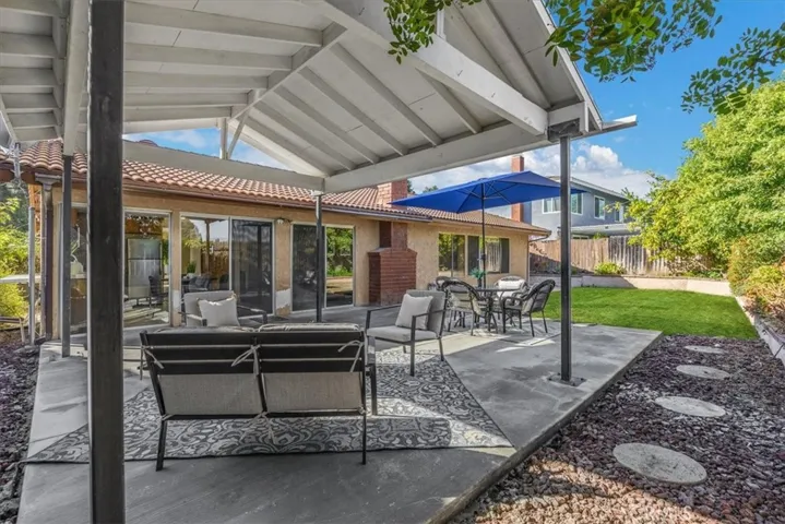 16611 Dawn Haven Road, Hacienda Heights, California 91745