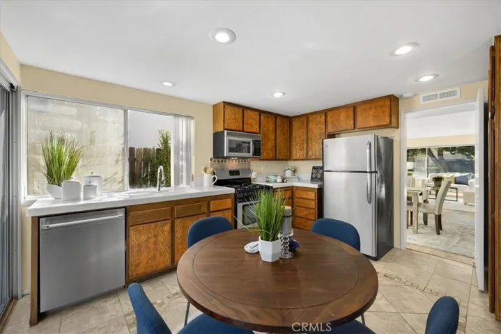 16611 Dawn Haven Road, Hacienda Heights, California 91745