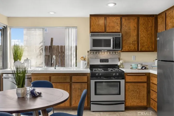 16611 Dawn Haven Road, Hacienda Heights, California 91745
