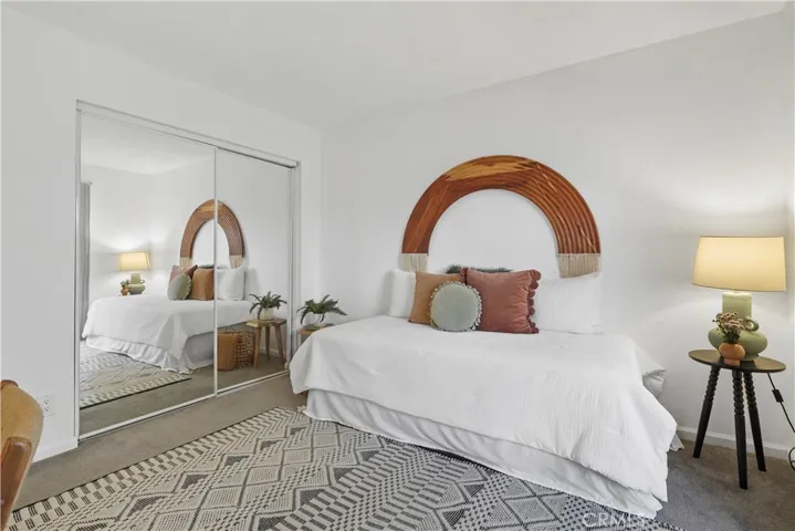 736 N Garfield Avenue 107, Pasadena, California 91104
