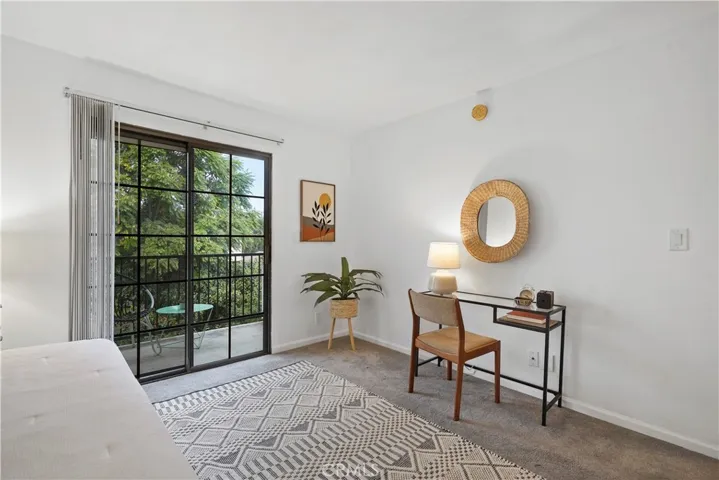 736 N Garfield Avenue 107, Pasadena, California 91104