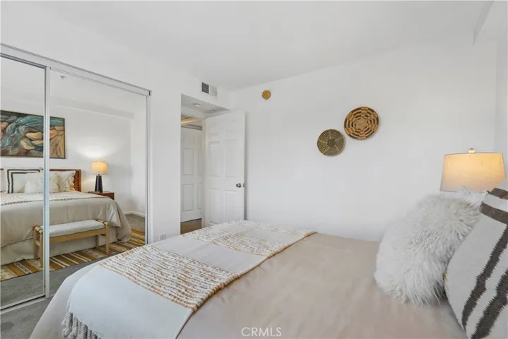 736 N Garfield Avenue 107, Pasadena, California 91104